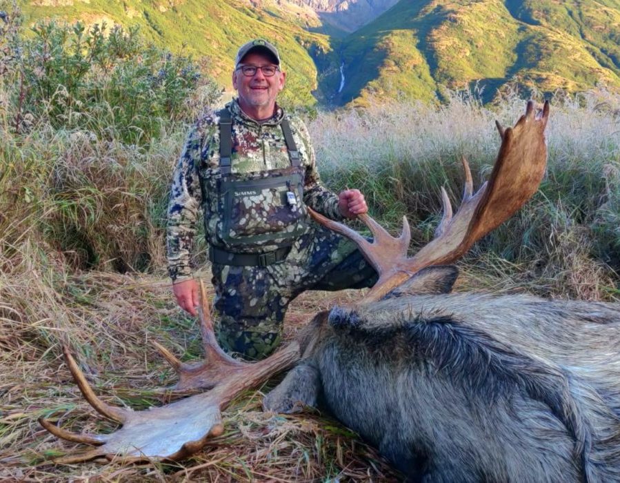 Alaska Moose and Bear Hunt – Dillingham
