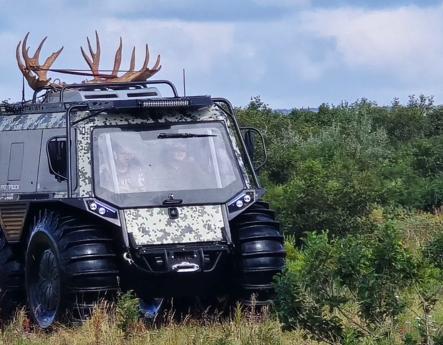 Alaska Moose, Bear, Caribou Lodge Hunt Alaska Moose, Bear, Caribou Lodge Hunt